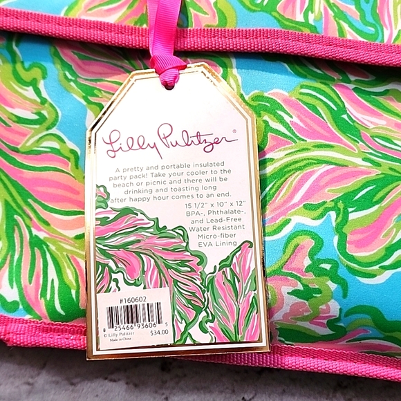Lilly Pulitzer Insulated Beach Cooler Leaves w/Hot Pink Trim & Gold Hardware New - Picture 3 of 13